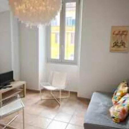 Appartement Bright T3 In The Heart Of With Port View *