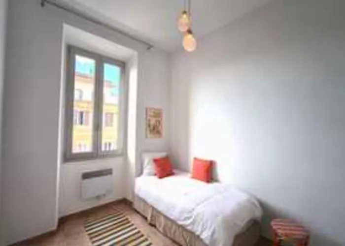 Lejlighed Bright T3 In The Heart Of With Port View Ajaccio (Corsica)